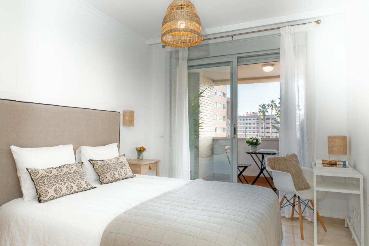 Precioso Apartamento En Maria Zambrano マラガ エクステリア 写真