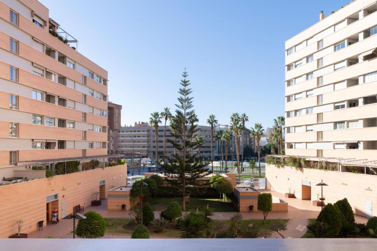 Precioso Apartamento En Maria Zambrano マラガ エクステリア 写真