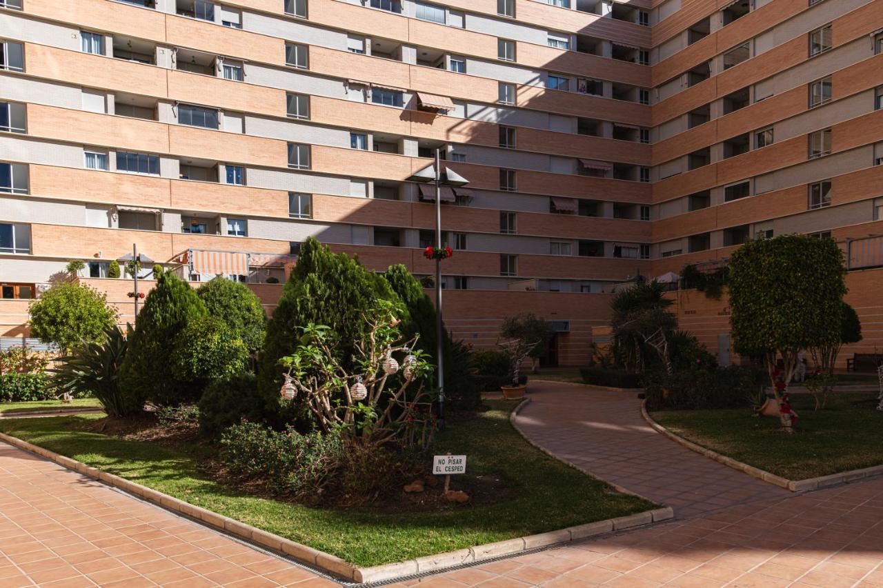 Precioso Apartamento En Maria Zambrano マラガ エクステリア 写真